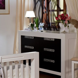 6 Drawer Chest from the VENTIANNI Collection - Kids Dressers And Armoires