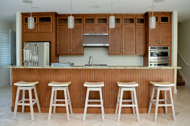 Kitchen - transitional kitchen idea in Tampa