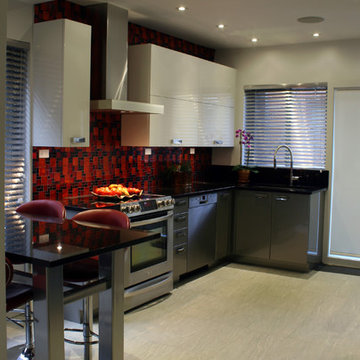 Bachelor's Home