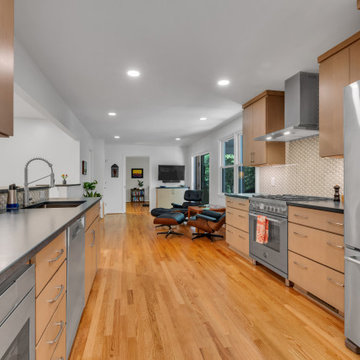 Modern Functionally Beautiful Chapel Hill Kitchen