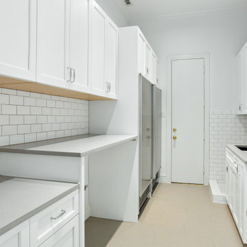 Dallas | Lakehurst | Bathrooms & Laundry
