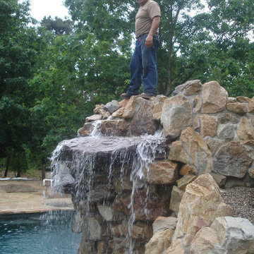 Private Residence - Custom Pool, Spa & Grotto-2
