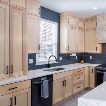 Bella Vista Kitchen & Living Room
