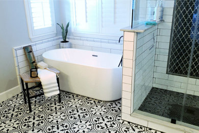 Bathroom - bathroom idea in Los Angeles