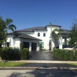 Furcal Residence - Windows And Doors