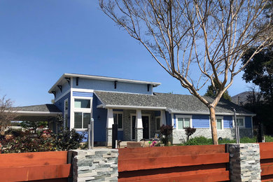 Example of an arts and crafts exterior home design in San Francisco