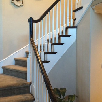 Staircase - Carpet & Hardwood