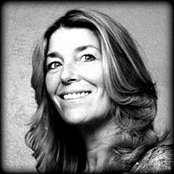 April Barci's photo