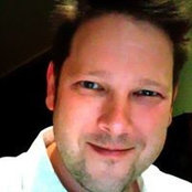 Lee Sanders's photo