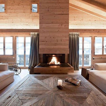 facing sofas w/ fireplace