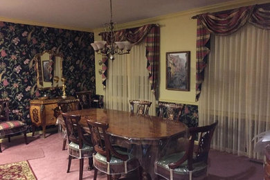Design ideas for a traditional dining room in Philadelphia.