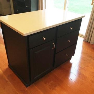 Traditional Kitchen Remodel Done in Antique White