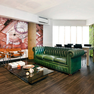 Bespoke Installations & Non-Conventional Formats