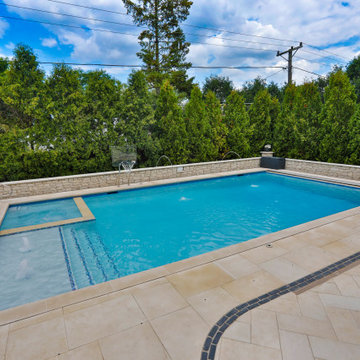 Arlington Heights, IL Rectilinear Swimming Pool with Interior Hot Tub