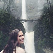 Elizabeth Thomas's photo