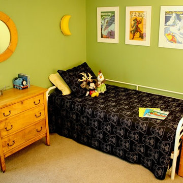 Agapanthus - Boys Bedroom