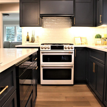 Starmark Kitchen in Bridgeport Blueberry w/ Walnut Oregano Floating Shelves
