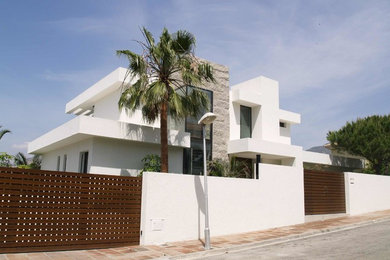This is an example of a modern home in Malaga.