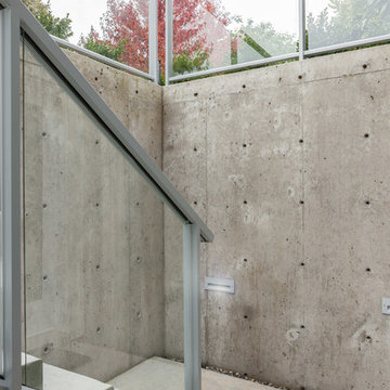 Modern Extended Family - Vancouver
