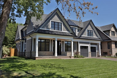 Design ideas for an expansive modern home design in Toronto.