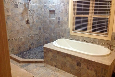 Inspiration for a country bathroom remodel in Bridgeport