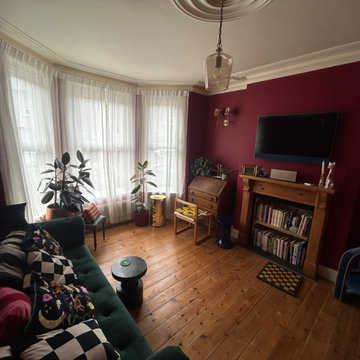 Red eclectic lounge