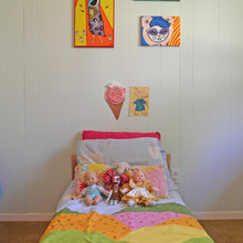 Girl's Room
