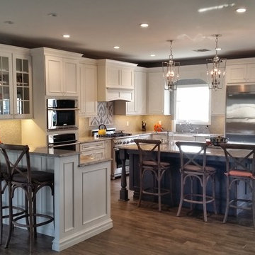 Medallion Devonshire Flat Panel Contemporary Kitchen