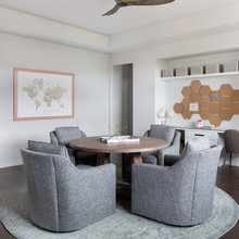 Bar room