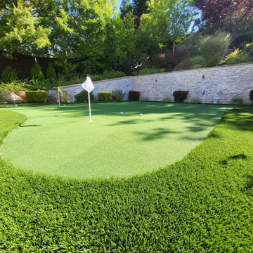 Dark Olive Putting Green with Arizona Platinum Olive Fringe