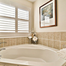 bathroom staging