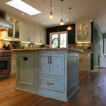 Light and Beachy Kitchen