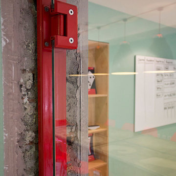 SINGULAR - Smart Office Space