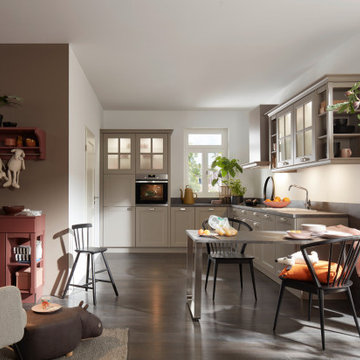 Ruhepol im traditionellen Landhausstil - Die WINDSOR LACK in Lava