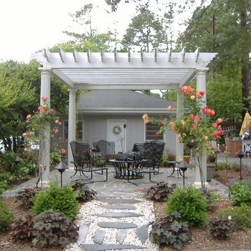 Outdoor Living Areas and Hardscapes