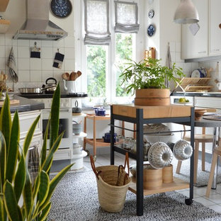 Small Kitchen Island Ideas | Houzz