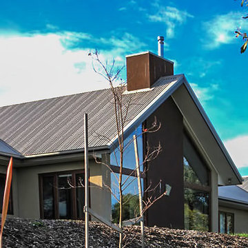 Sunbury Extended family home