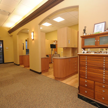 Farni, Farni, & Ginn Family Dental