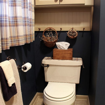 Buckingham Ct - Navy and Tan Bathroom