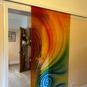 Volentes: Frameless Bespoke Sliding Door