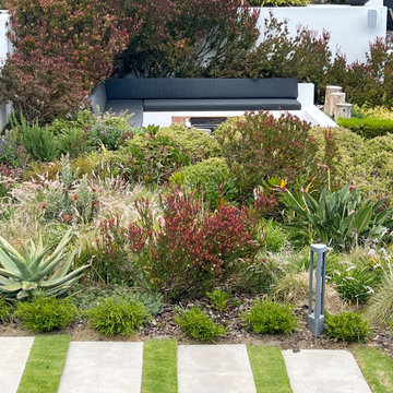 Nimano Hillside