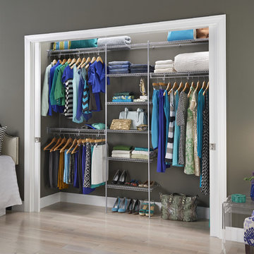 Reach-In Closet