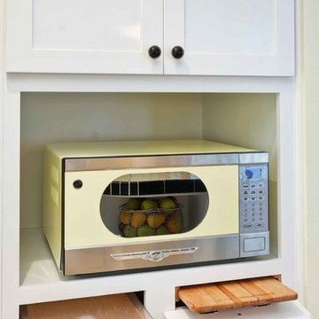 Sunny Yellow Retro Kitchen