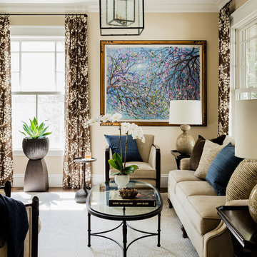 Traditional Living Room