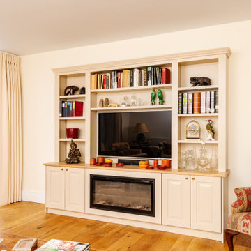 Media wall with integrated electric fire