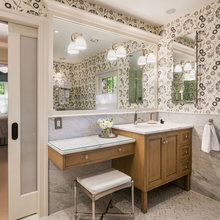 Bathroom decor