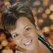 Foto von Theenie Smith