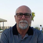 Cezmi Banoglus foto