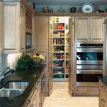 Walk In Pantries