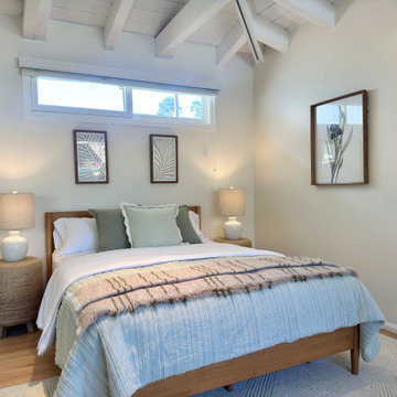 Cozy Casual Home in Malibu
